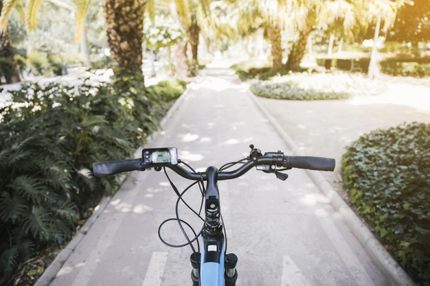 Pourquoi le VTT électrique est conseillé pour les personnes âgées ?